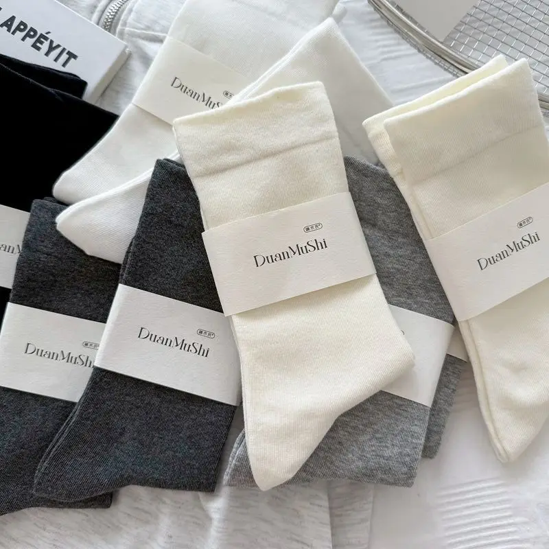 

5 пар дышащих носков однотонного цвета, впитывающих пот, для весны и осени, с эластичным верхом, тонкие хлопковые носки со средней подошвой.
