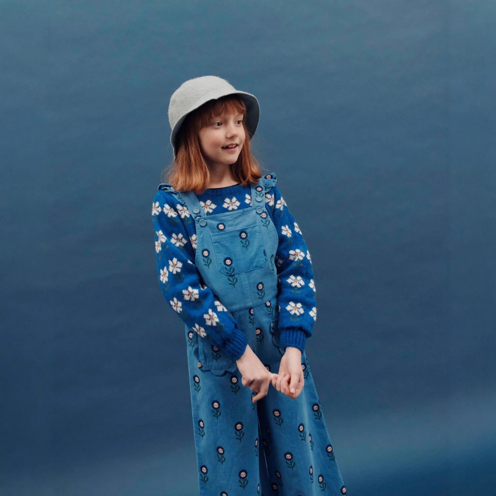 

PER-SALE 2025 Autumn Winter EM Boys Pants Girls Print Dress Sweaters Kids Dresses for Girls Fashion Jackets Children's Clothing