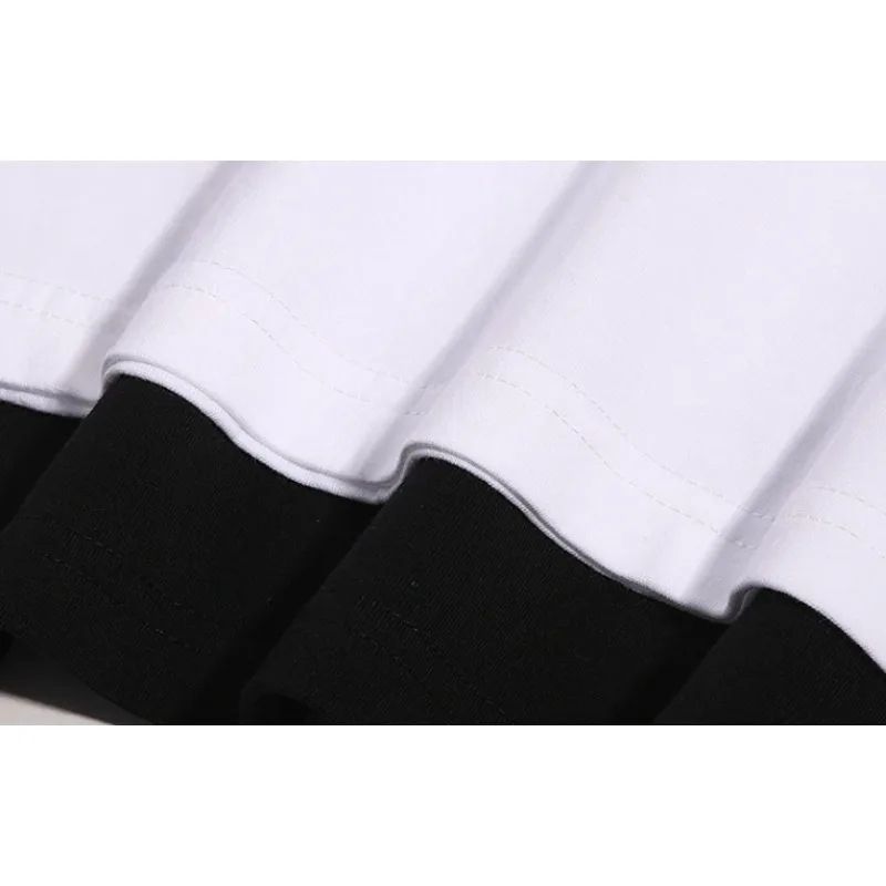 قطعة واحدة Ace المشتركة فضفاضة حجم كبير تي شيرت 2025 صيف جديد الرجال الشارع الاتجاه لهب نمط الرسوم المتحركة المطبوعة الوالدين والطفل