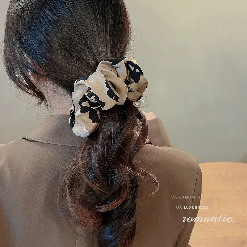 Korean Retro Woman Flower Printed Elastics Hair Band Solid Color Scrunchies Hair Ties Rope Ladies Ponytail Hold Hair Accessories