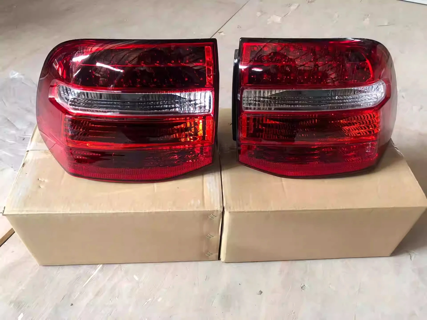 Body Kit Rear Light taillight assembly for Porsche Cayenne Car Accessories