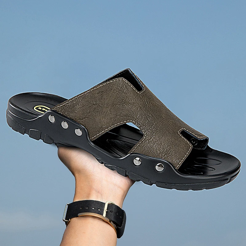 

Мужские кожаные тапочки больших размеров 37–50, летние шлепанцы для мужчин, пляжные сандалии, шлепанцы, нескользящая уличная обувь, мужские шлепанцы