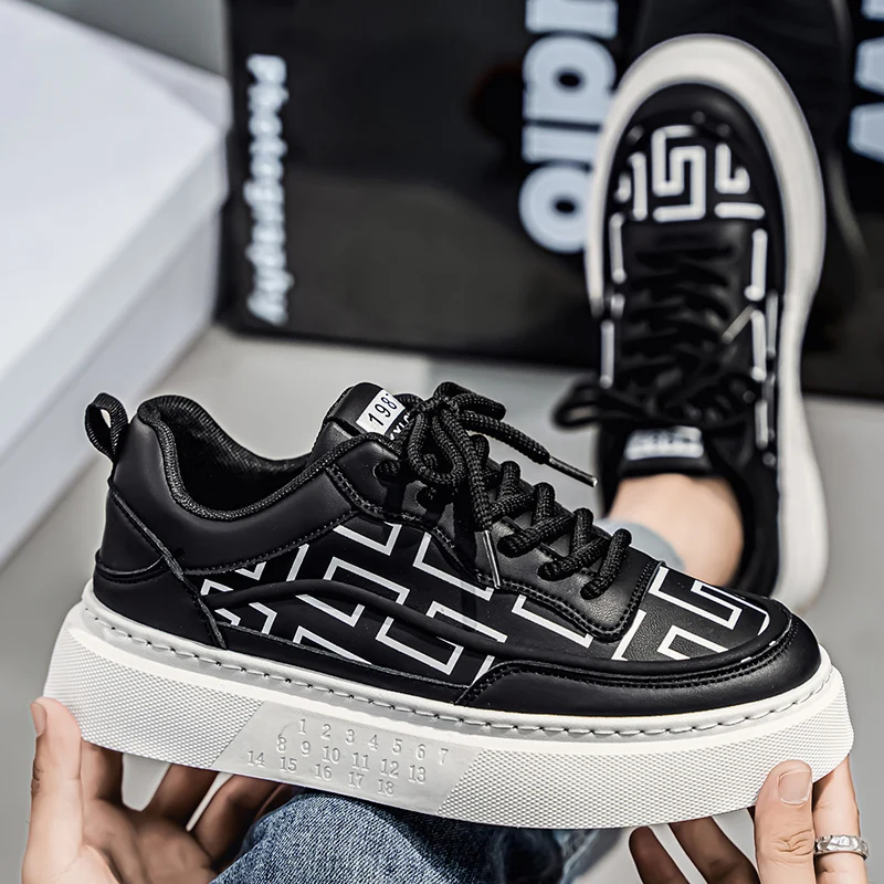 2025 New Thick Soled Versatile Low Cut Casual Sports Trend Simple and Niche Casual Men's Shoes Board Shoes