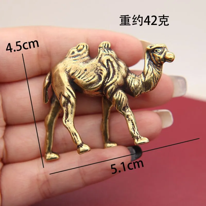 1Pcs Creative Copper Plated Camel Ornaments Office Desktop Tea Pet Ornaments Crafts Gifts Hand Playing Items