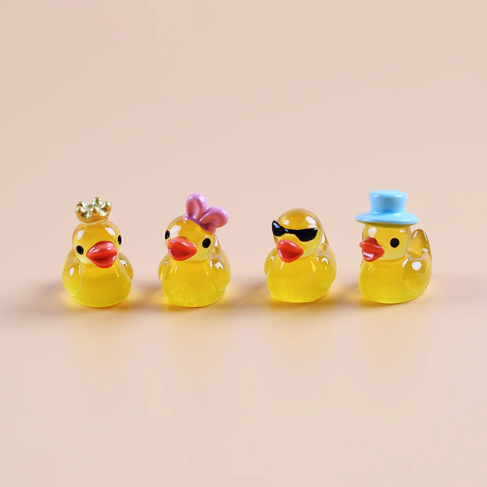 DW61 5pcs Fun Cute Luminous Cartoon Duckling Miniatures Exquisite Ducks Figurines DIY Aquarium Material Accessories Material