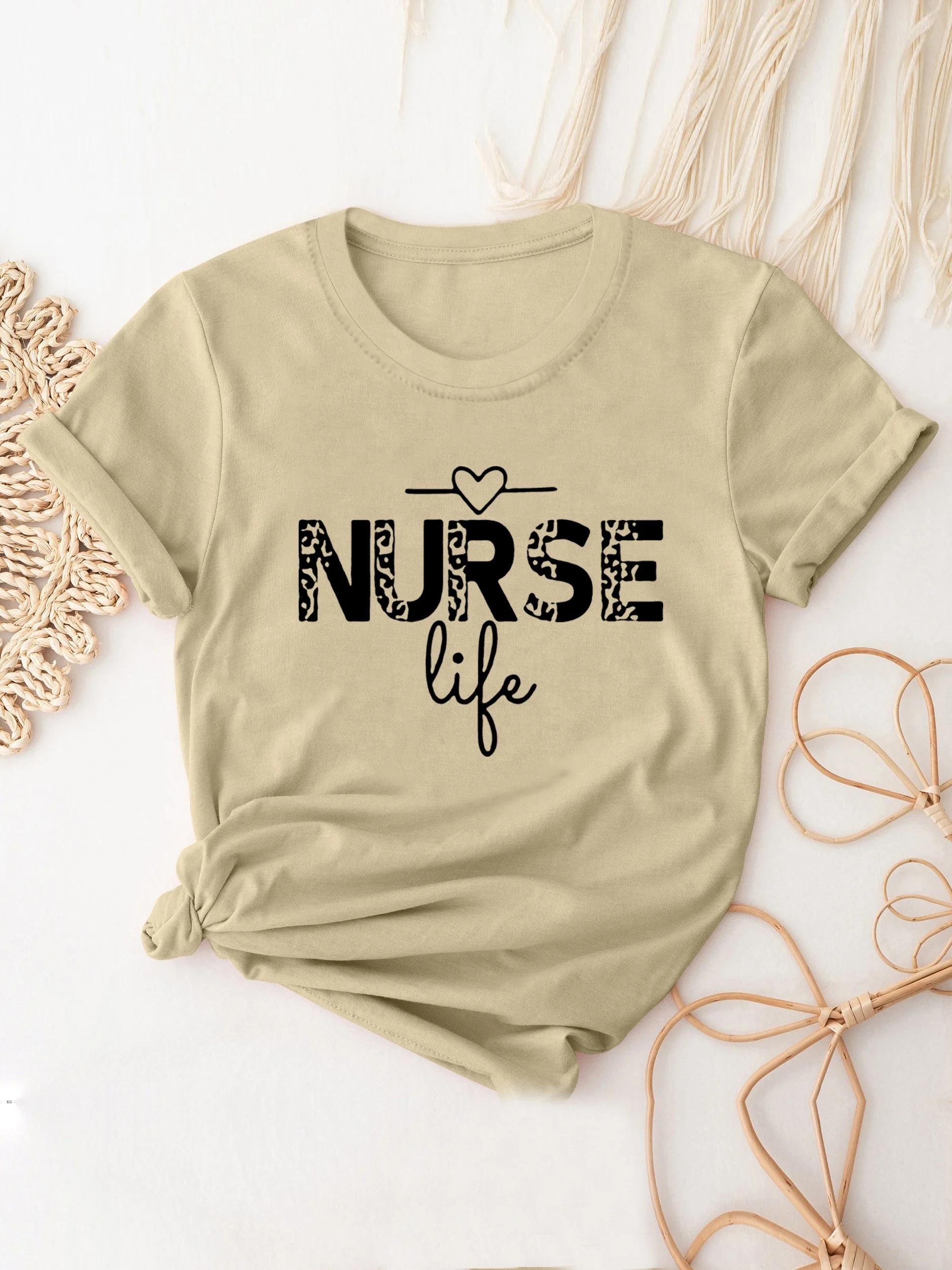 Nurse Life Print T-Shirt, Short Sleeve Crew Neck Casual Top For All Season, Women\'s Clothing casual basics O-collar T-shirt