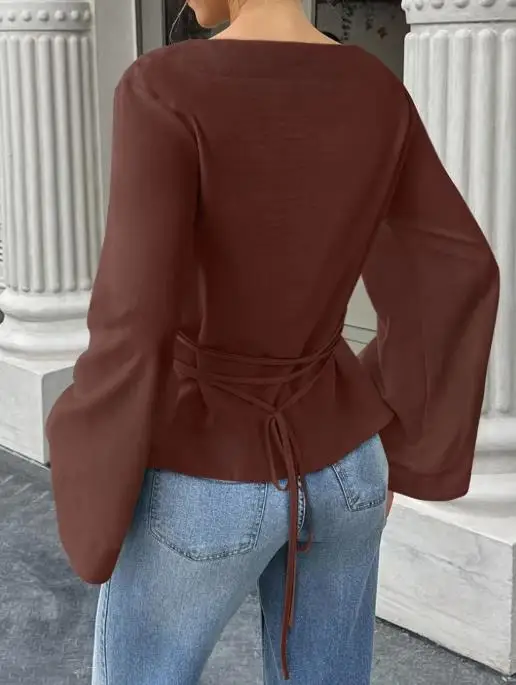 2025 جديد عصري غير رسمي أنيق مثير تي شيرت تنوعا الخصر Cinching قارب طوق شخصية الشارع القرن بأكمام طويلة