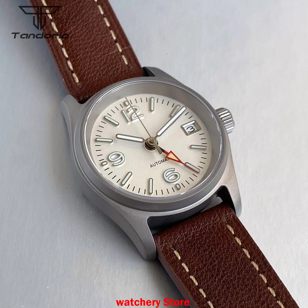 Cassa in titanio personalizzata Orologio pilota da 36 mm Quadrante bianco NH34 GMT Orologio meccanico NH34A Movimento automatico Orologio da polso da uomo 20ATM