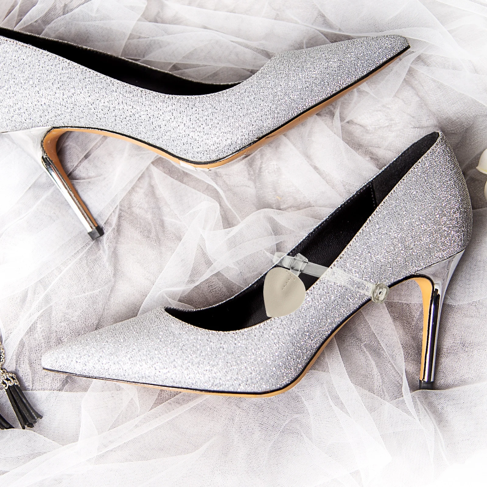 

2Pairs High Heel Straps Adjustable Anti-Loose Non-Slip Heel Bands Women's Comfortable Shoe Straps for Daily Use Prevent Blisters