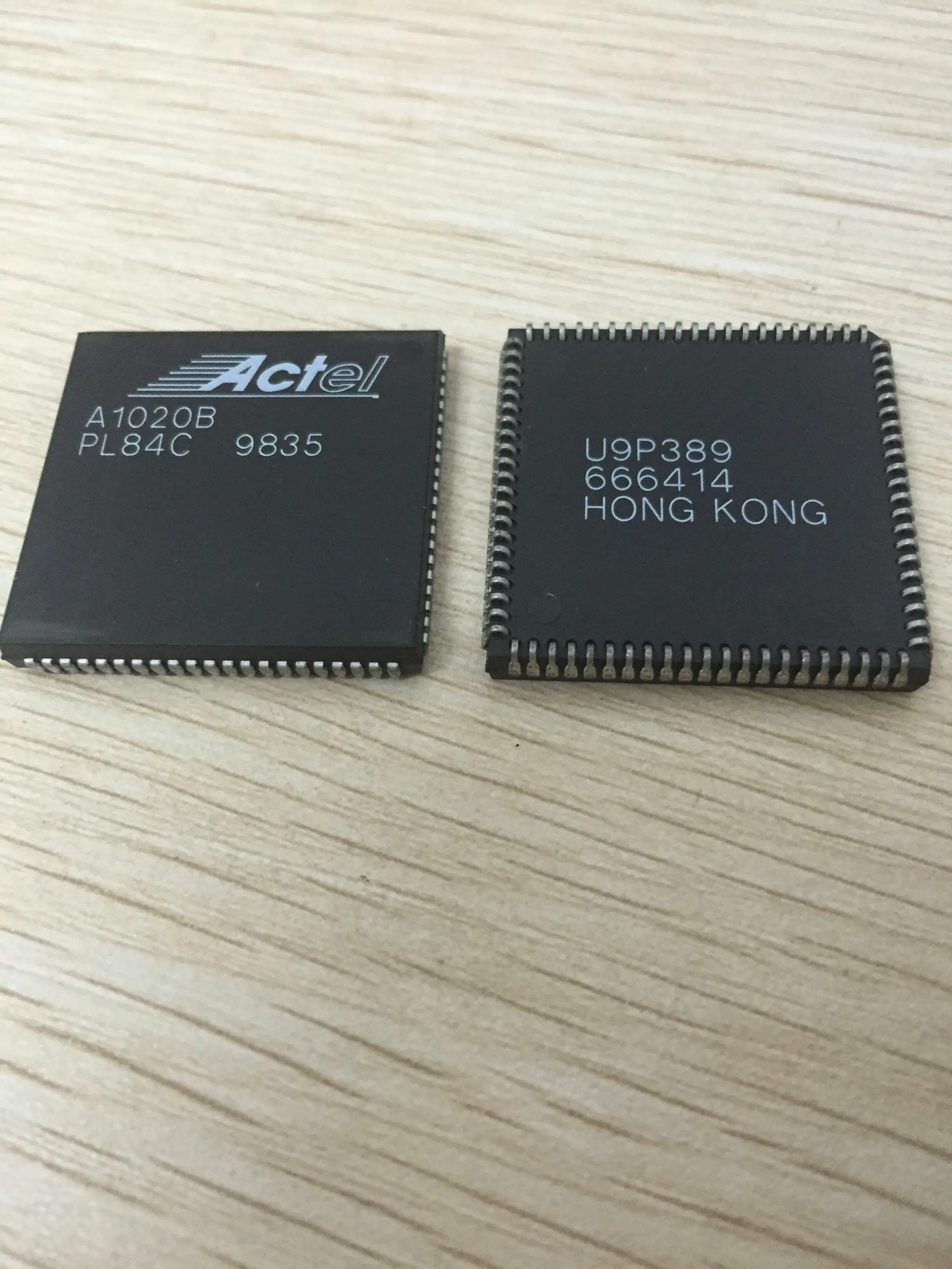 A1020B-PL84C   A1020B  PLCC   IC  NEW ORIGINAL IN STOCK