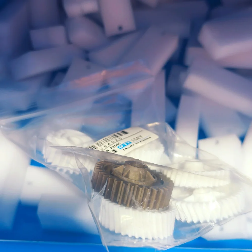 

1X 302RV94020 2RV94020 FK-1150 Fuser Drive Gear for KYOCERA P2235 P2040 M2135 M2635 M2735 M2835 M2040 M2540 M2640