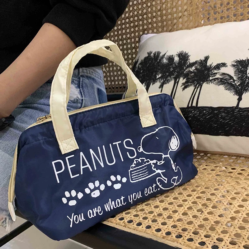 MINISO Disney Collection Snoopy Magazine allegato pasto Box Bag isolamento borsa da pranzo portatile Fashion Cartoon Print Handbag