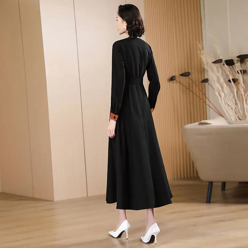 Black Temperament Spliced Dress New Fashion Age Reduction High-end Feeling Slimming Large Display Mid Length Skirt