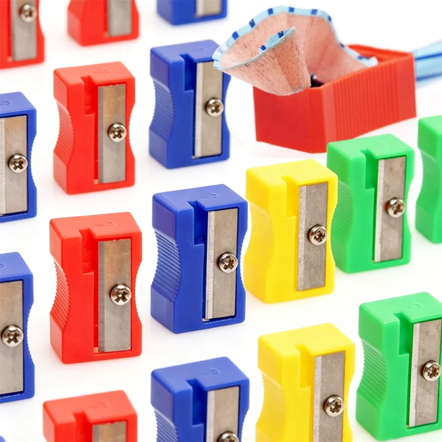 36pcs Plastic Manual Pencil Sharpener, Random Color, Portable Handheld School Office Stationery for Sketching Note Writing XJM