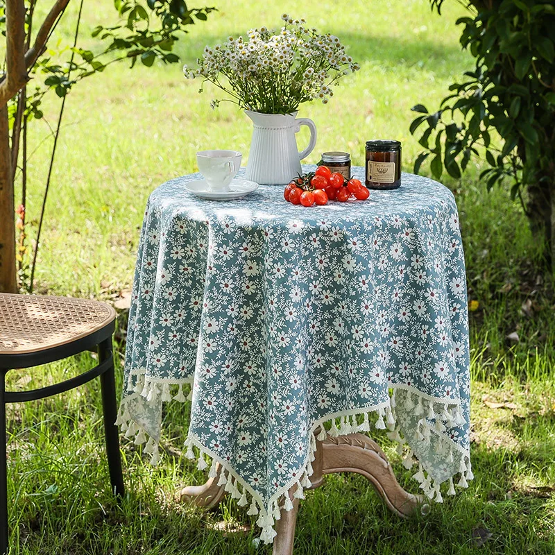 

Small and fresh rural style tablecloth, tassel dining table mat, coffee table cover cloth, blue floral background cloth, daisy