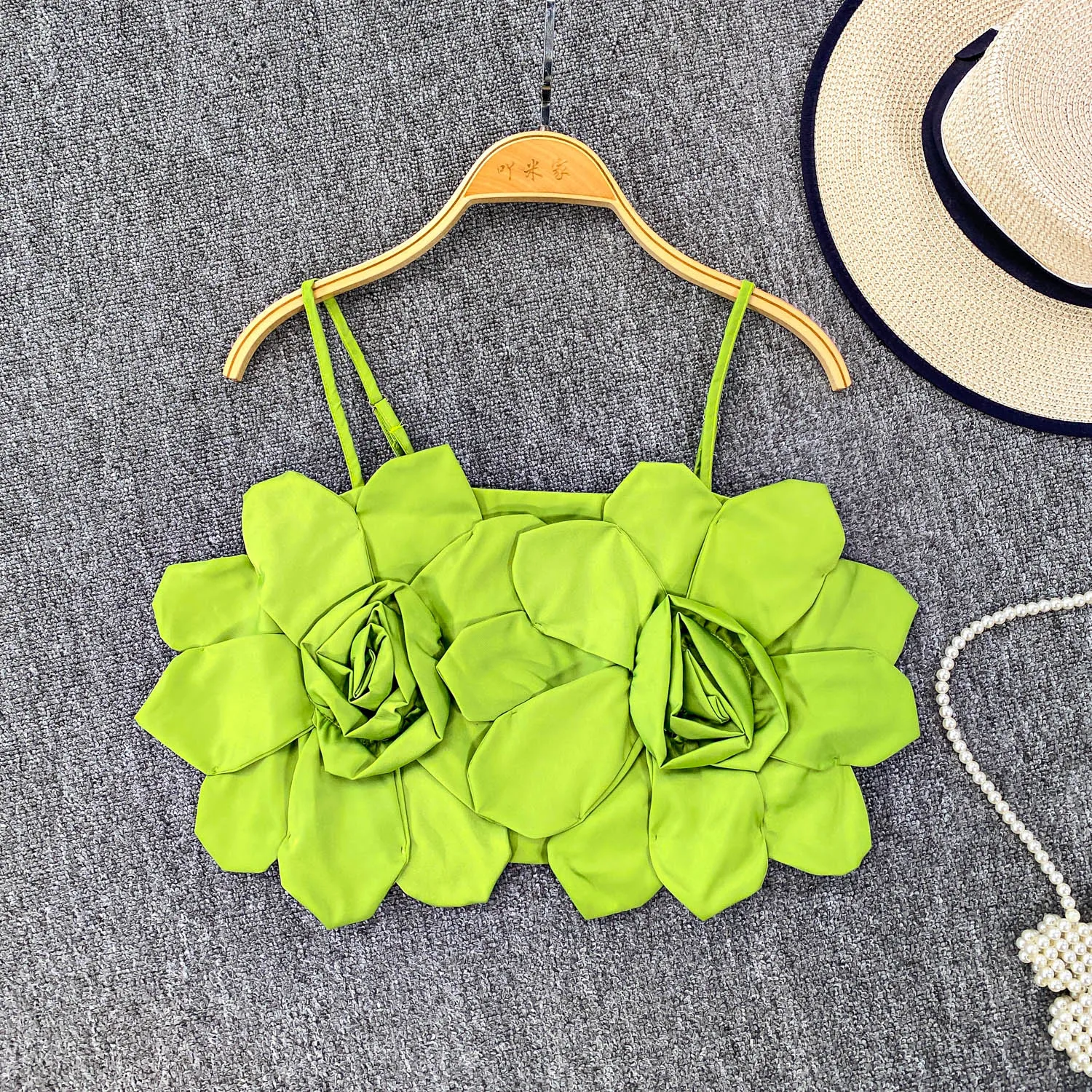 

Шикарные трехмерные цветочные базовые майки с открытыми плечами, модная сказочная майка, женский летний укороченный топ, милая уличная одежда