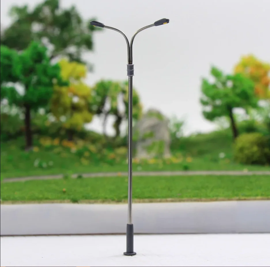 5Pcs Miniature Street Lamp Model 3V Metal Double Head LED Light DIY Railway Train Lamppost Diorama Architecture Scene Materials