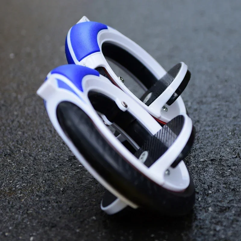 

Hot Wheels, non-inflatable PU silent split track roller skate, transportation skateboard