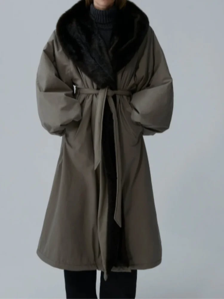 

Осень-зима, пальто с воротником из искусственного меха для женщин, свободная длинная куртка большого размера, однотонное роскошное теплое пальто, новинка 2023 года, женская модная верхняя одежда