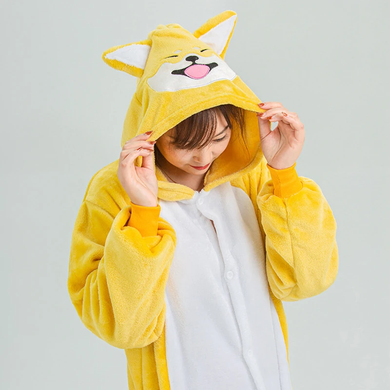 Onesie en peluche pour adultes, costume de chien d'Halloween, vêtements de nuit unisexes, vêtements d'intérieur pour hommes et femmes, costume de glouton, cosplay, 1 pièce