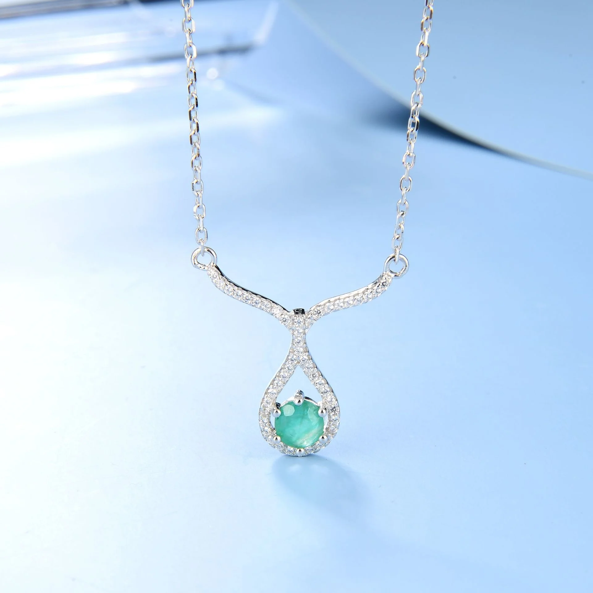 genuine Luxury brand real jewels Design sense Pure Silver Green Agate Necklace Pendant Fashion light luxury Seiko S925 silver na