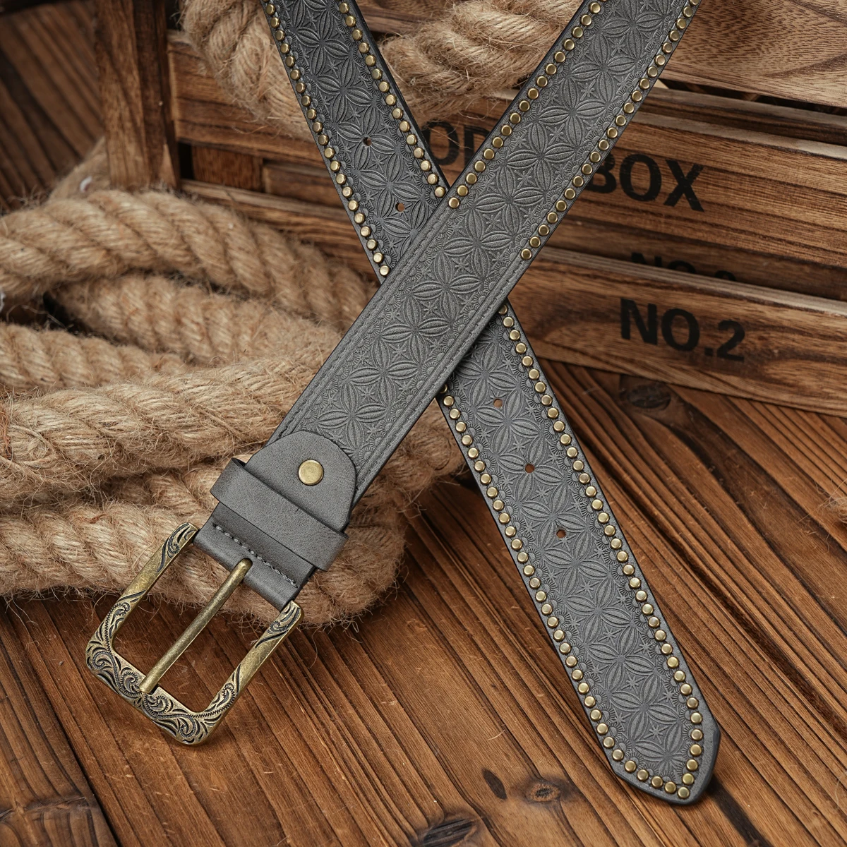 Ein lässiger Retro-Gürtel im Western-Stil für Herren und Damen! PU-Ledergürtel mit Metallschnalle, geeignet für den täglichen Arbeitsgebrauch – Detail 8
