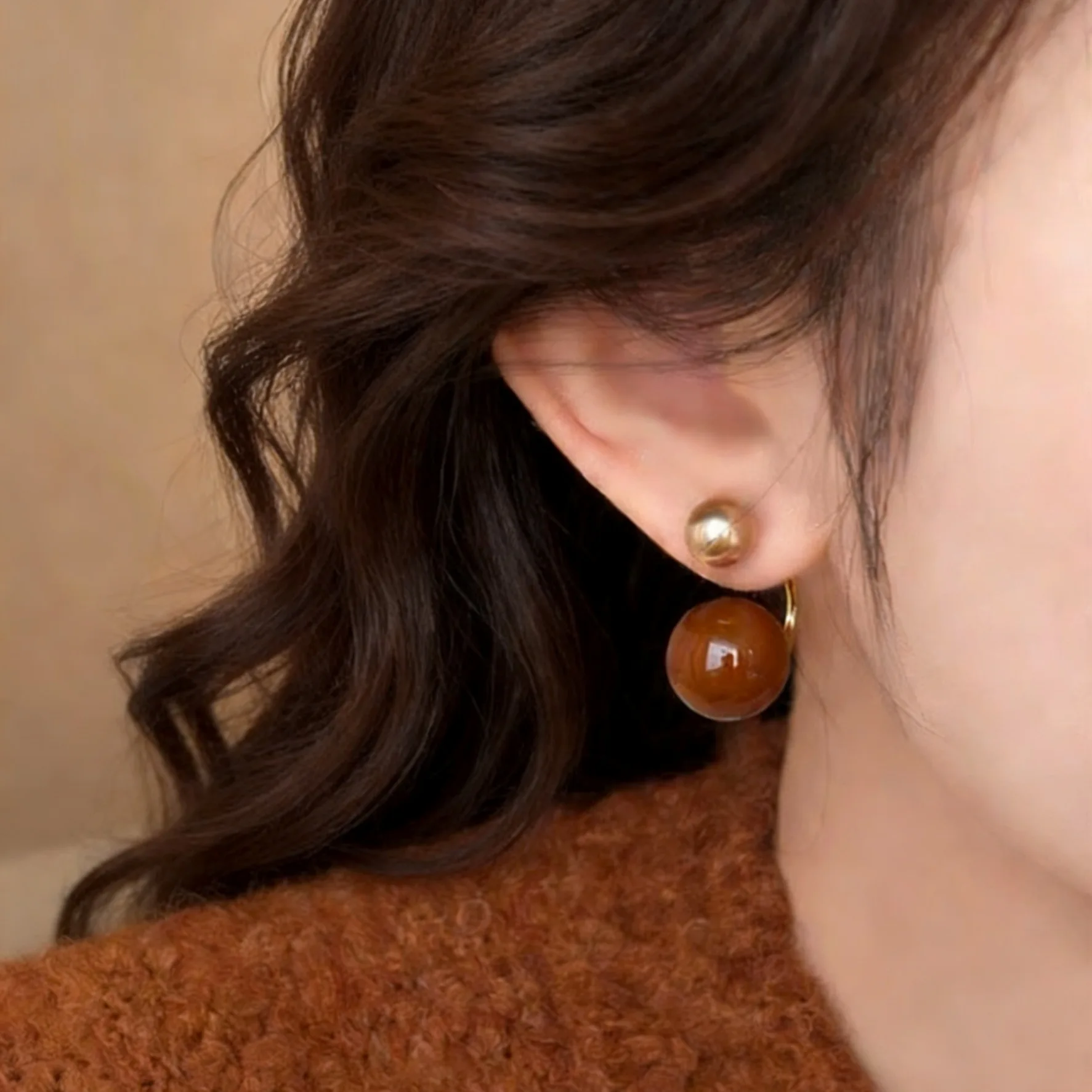 Brown Bead Pearl Earrings for Women Reversible Design Retro Beige Color Sweet Elegant Daily Wear Lightweight Alloy