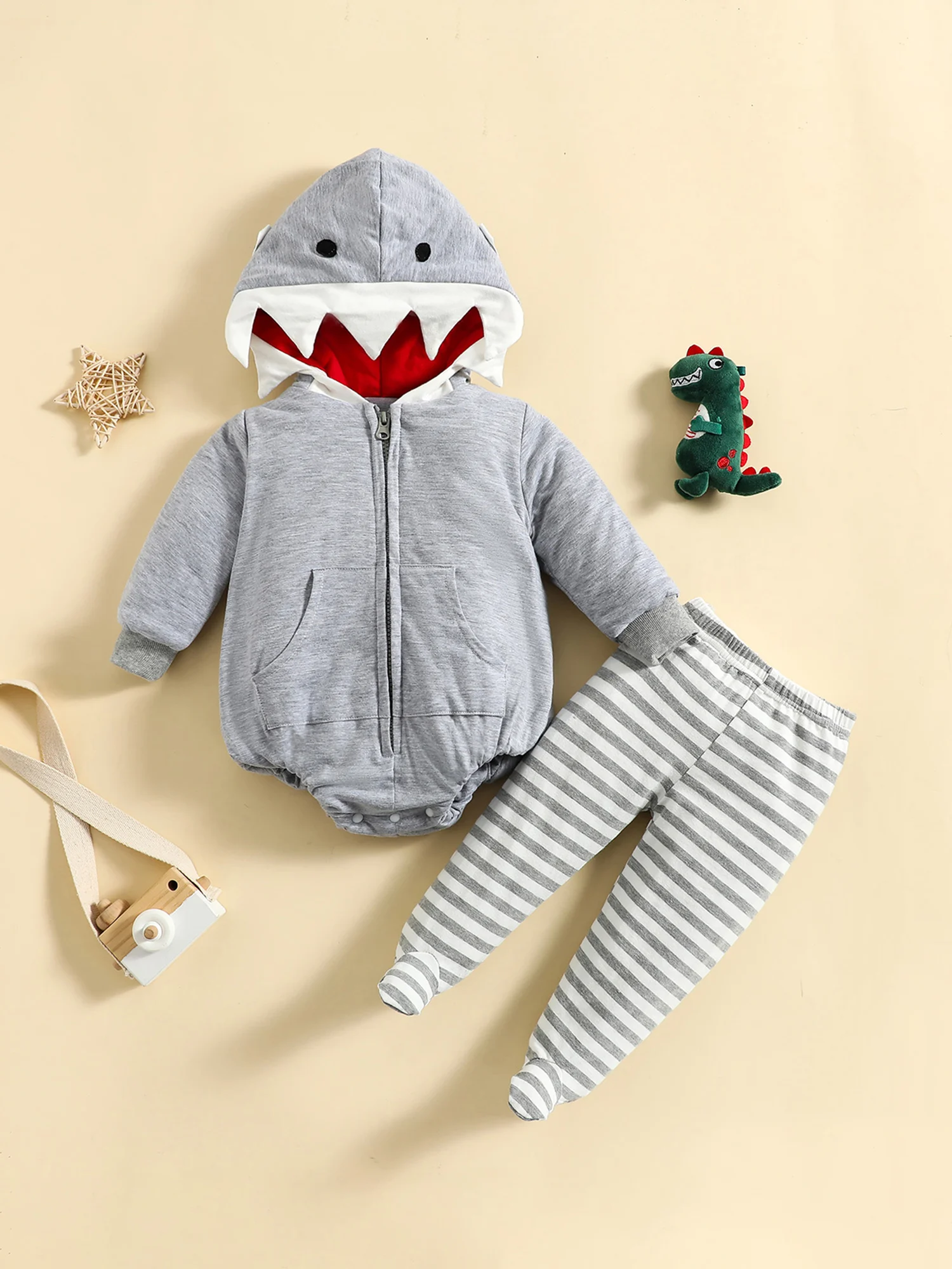 

Newborn Baby Winter Outfit Bear Ear Hooded Fleece Romper with Footies Snowflake Print Pants for Warmth and Style