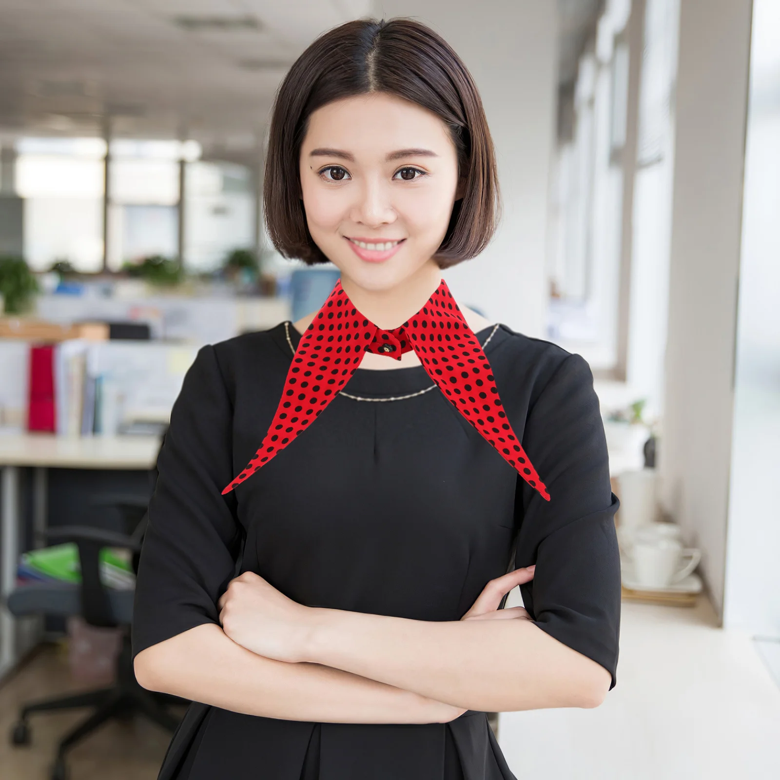 

Stylish Detachable Collar for Women Faux Shirt Neckpiece with Elegant Pointed Design Breathable Soft Fabric Ideal for Multiple