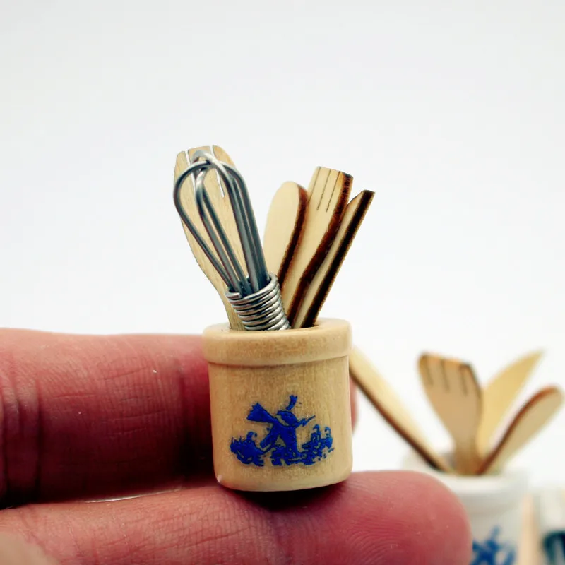 1 Pcs New Miniature Dollhouse Kitchen Tools Set Wooden Spatula Knife Fork Egg Beater Jar Home Decor Photography Props Mini Toys