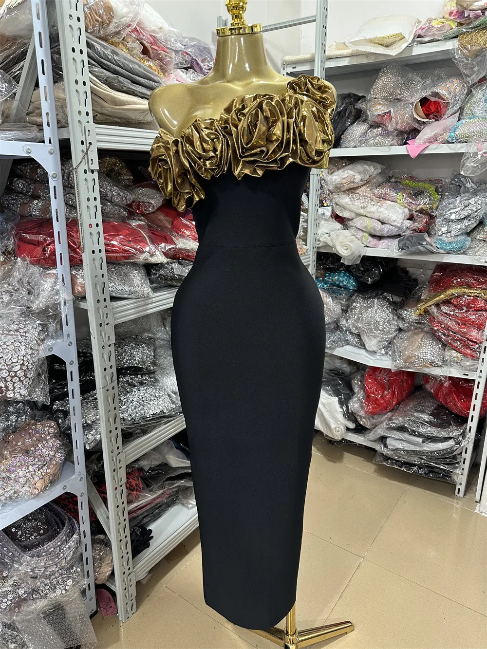 

Factory Wholesale Women Birthday Dress Luxury Gold Flowers One Shoulder Long Elastic Bandage Dress Celebrity Evening Party Gowns