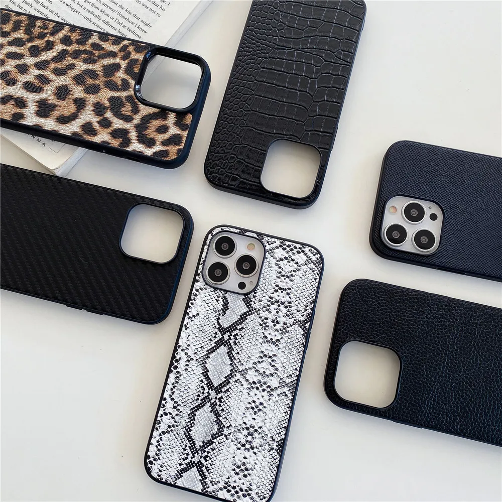 Luxury brand 3D sexy leopard snake crocodile skin phone case suitable for iPhone 16 15 14 13 12 Pro XS MAX XR 7 8 plus case