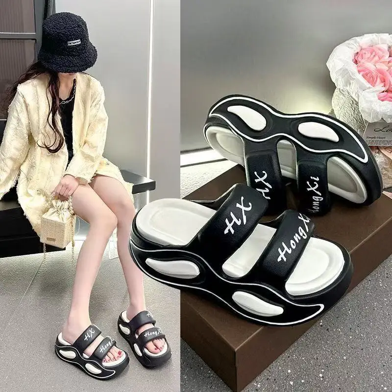 

Новинка 2023 года, женские тапочки, популярный дизайн, повседневные домашние тапочки из ЭВА на толстой подошве, нескользящие сандалии на плоской подошве для отпуска