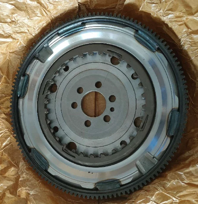 New INTAUTO DQ200 Transmission Flywheel (6 Holes 132 Teeth) For Volkswagen Audi DSG Gearbox OE 0AM325066 12-Month Warranty