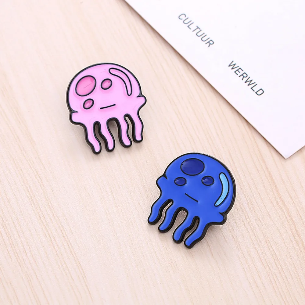 Kawaii Jellyfish Metal Badges Cartoon Blue Pink Jellyfish Pins Animal Brooches Children Adult Clothing Bag Shirt Decoration