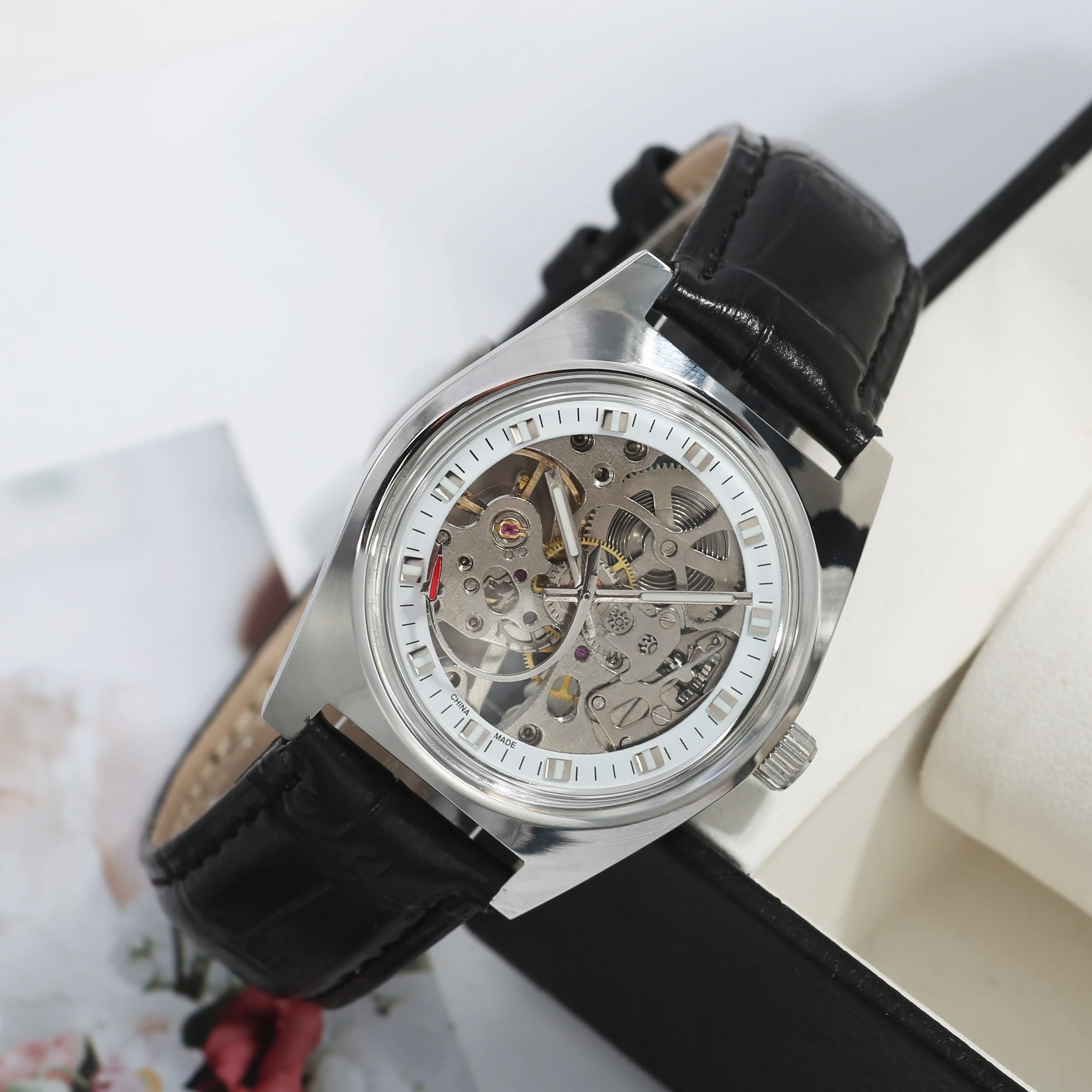 

Мужские механические часы с ручным заводом, 36 мм, ретро-дизайн, скелетонизированный циферблат, для механизма Shanghai 8120.