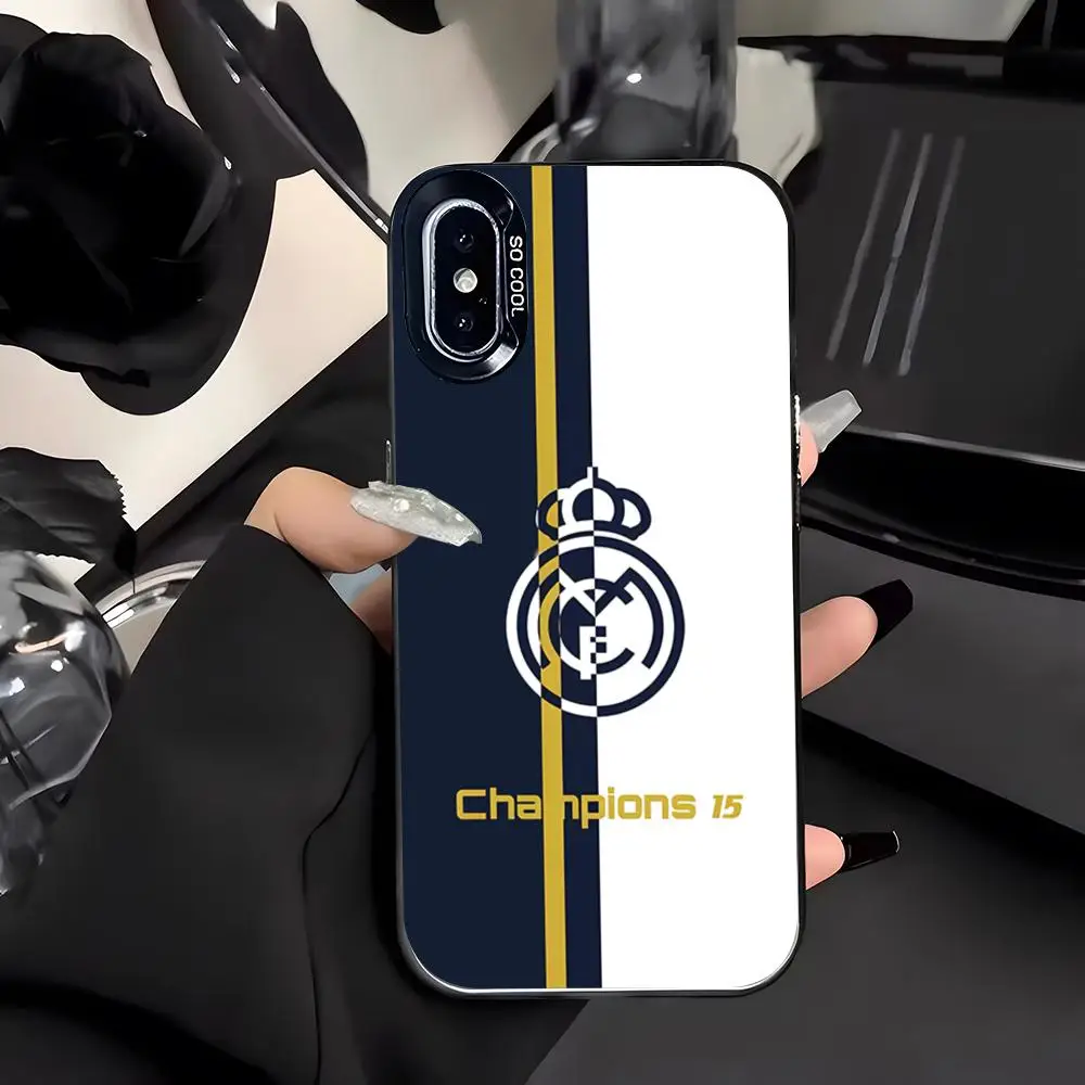 R-ReaL M-MaDriDS FC Handyhülle für iPhone 17 Air 16 E 15 14 Plus 13 12 11 Pro Max Farbige Silberne Abdeckung – Detail 6