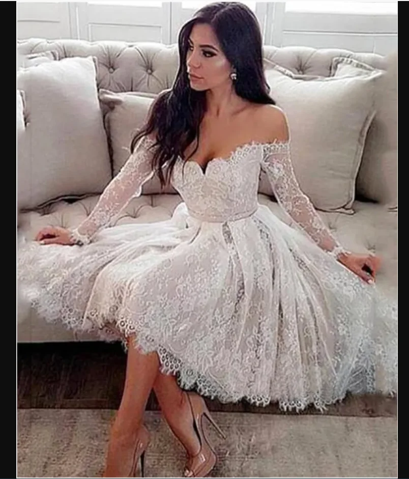 

Elegent Lace Short Dress Wedding Off The Shoulder Knee-length Long Sleeve Wedding Dress With Belt Illusion Bridal Wedding Gowns
