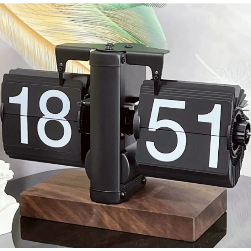 Automatic Flip Clock Desktop Decoration, Retro Mechanical Table Clock for Living Room