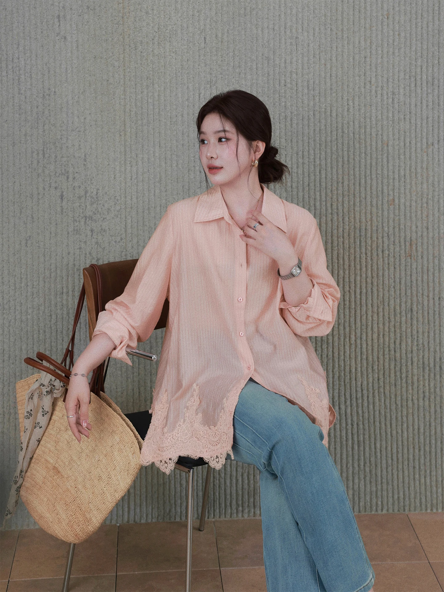 

Женская рубашка больших размеров с кружевными вставками и вырезами, повседневный стиль, на пуговицах, с длинным рукавом, для полных женщин, комфортная посадка