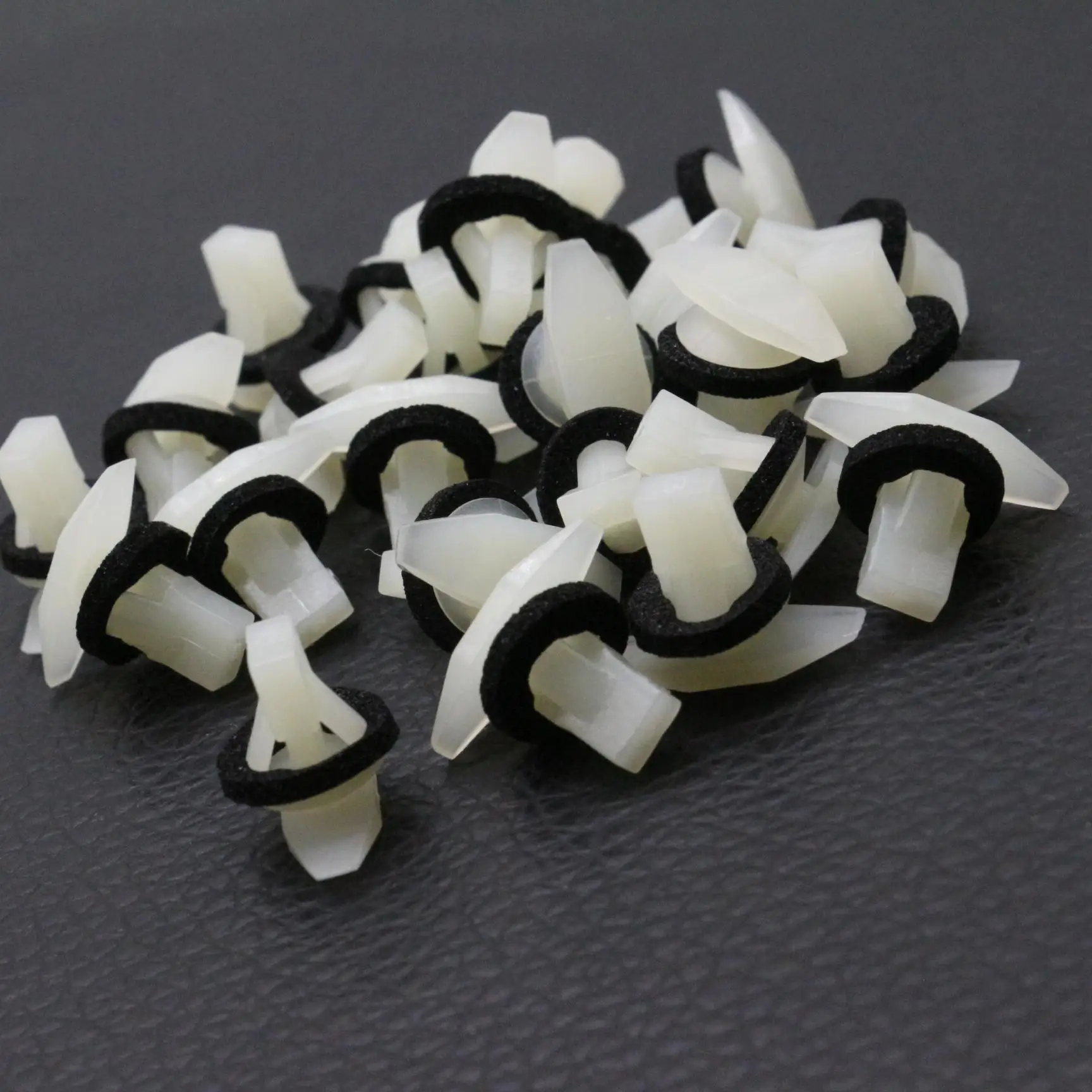 

25 pcs Nylon Grommet Door Weatherstrip Clips Fastener Fit With Honda Civic Odyssey Pilot Element Ridgeline | 91530-ST5-003