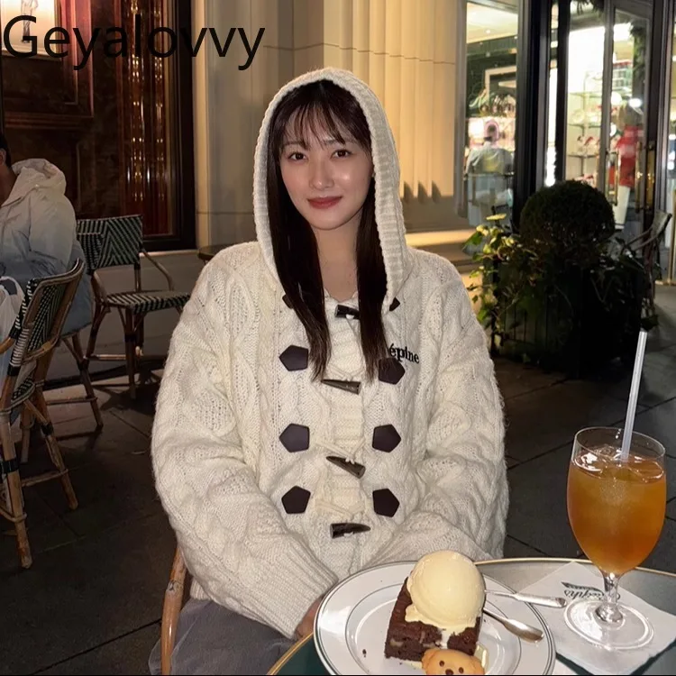 Japanese Style Thick Knit Cable Oversize Hooded Sweater Jacket Casual Horn Button Long Sleeve Women's Sweet Knitted Cardigan