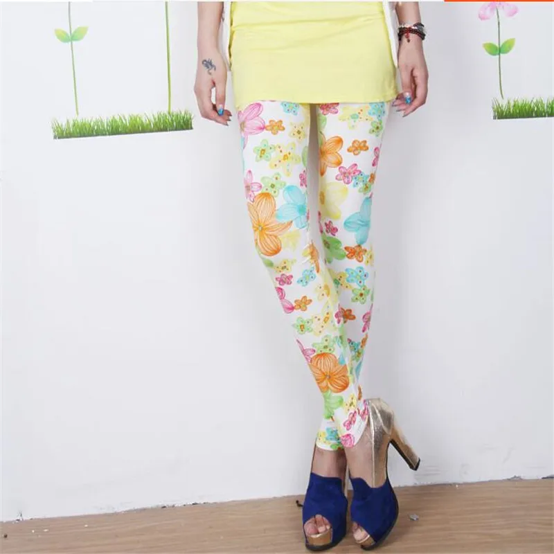 2024 New Arrival Vintage Floral Printed Bottompants Elastic Waist Ankle-length Leggings 11 Colors Available