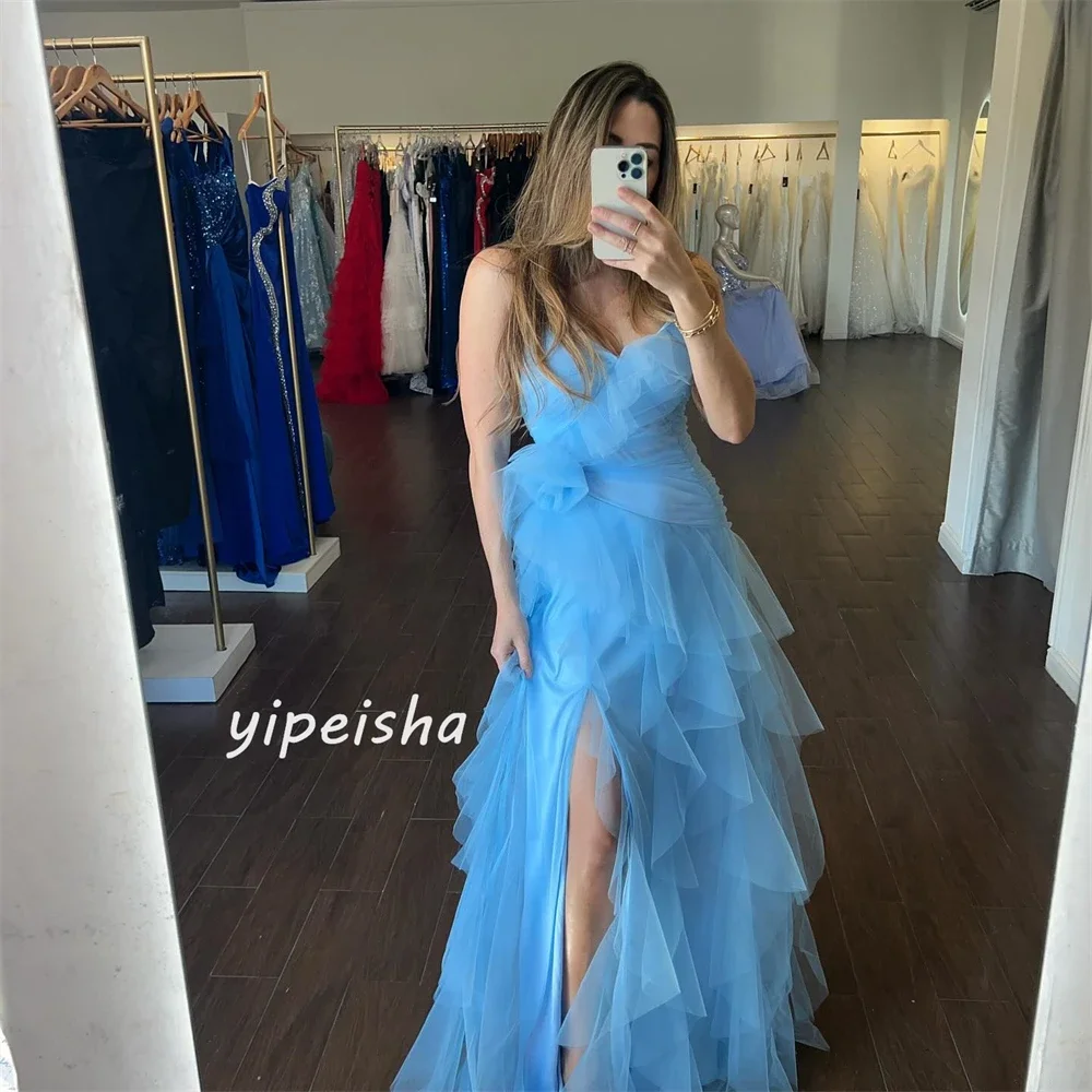 Abiti lunghi su misura con abito da cerimonia su misura senza spalline a trapezio per ritorno a casa con volant in tulle personalizzato
