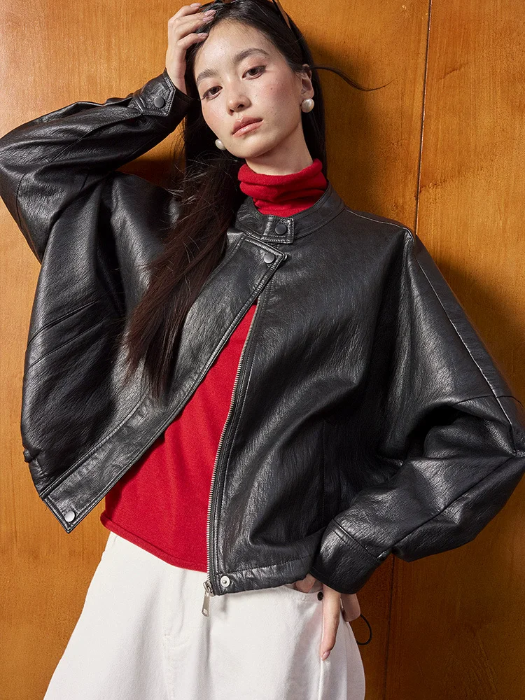Giacca corta da motociclista in pelle PU allentata dolce e alla moda classica