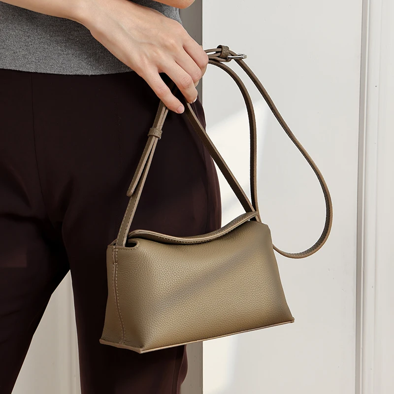 

New 2026 Women's Split Leather Shoulder Bag Fashionable Female Handbag For Ladies Messenger Bags