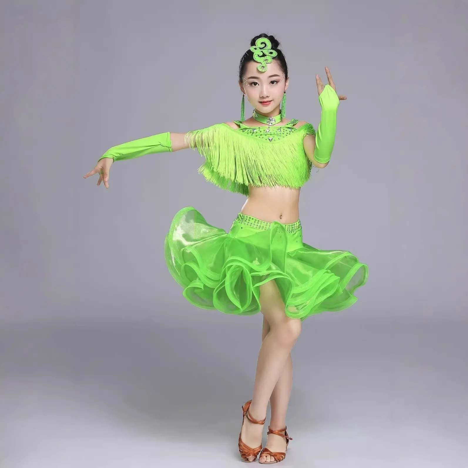 

Костюм для латиноамериканских танцев для девочек: топ с бахромой и юбка, комплект для танго, ча-ча-ча, самбы, выступлений, соревнований, вечеринок