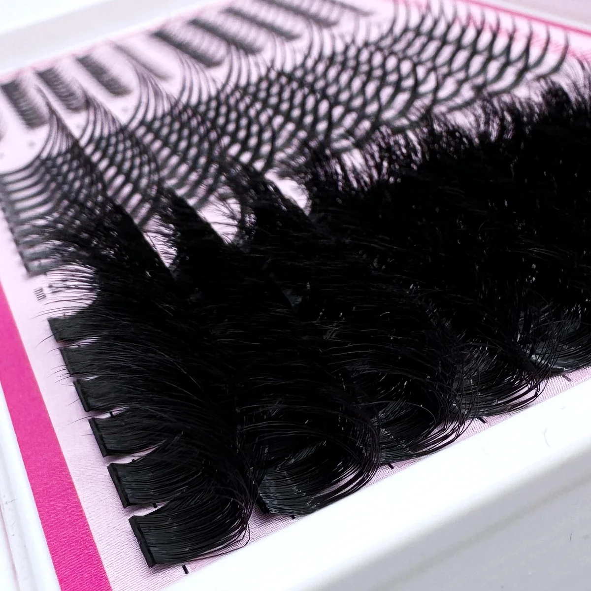 4-in-1 Wimpern-Clusters 200D Lang 6-20mm Wimpernspikes Untere Wimpern Wiederverwendbare DIY Spiky Wimpernverlängerung Manga-Clusters – Detail 4
