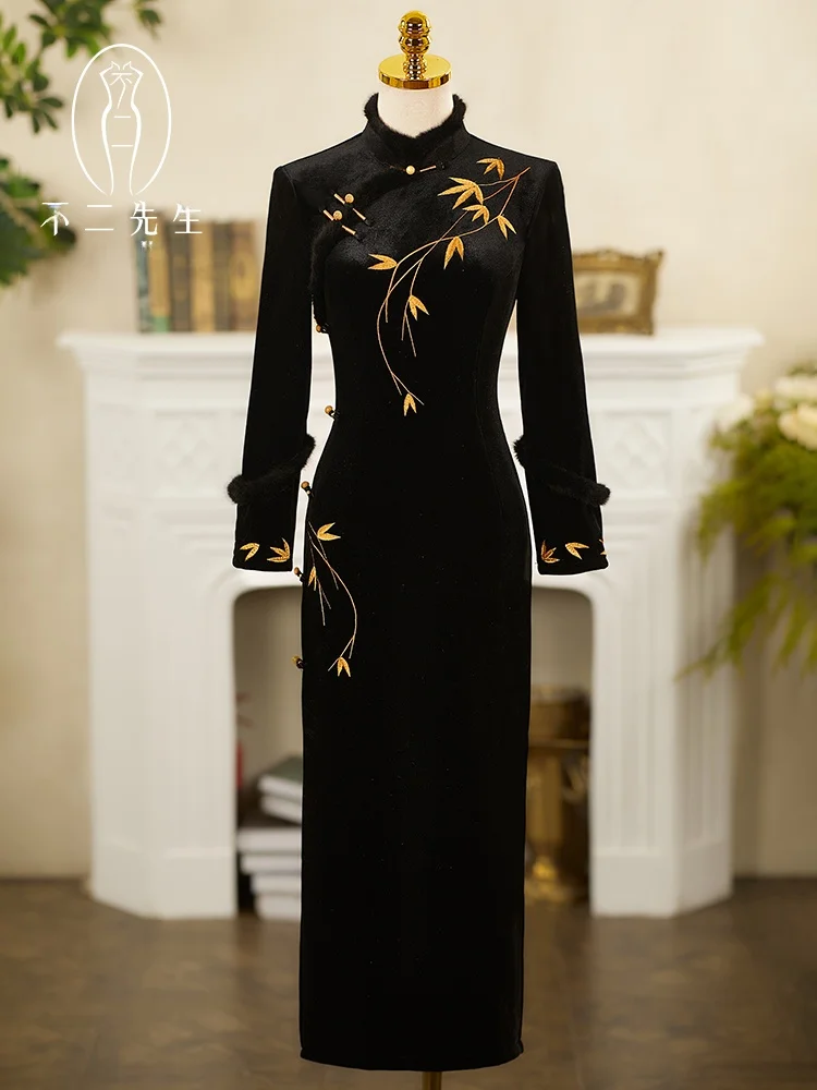 

Утепленное китайское платье в ретро-стиле с длинными рукавами, вышивкой, воротником-стойкой, на флисовой подкладке, средней длины, из полиэфирного волокна