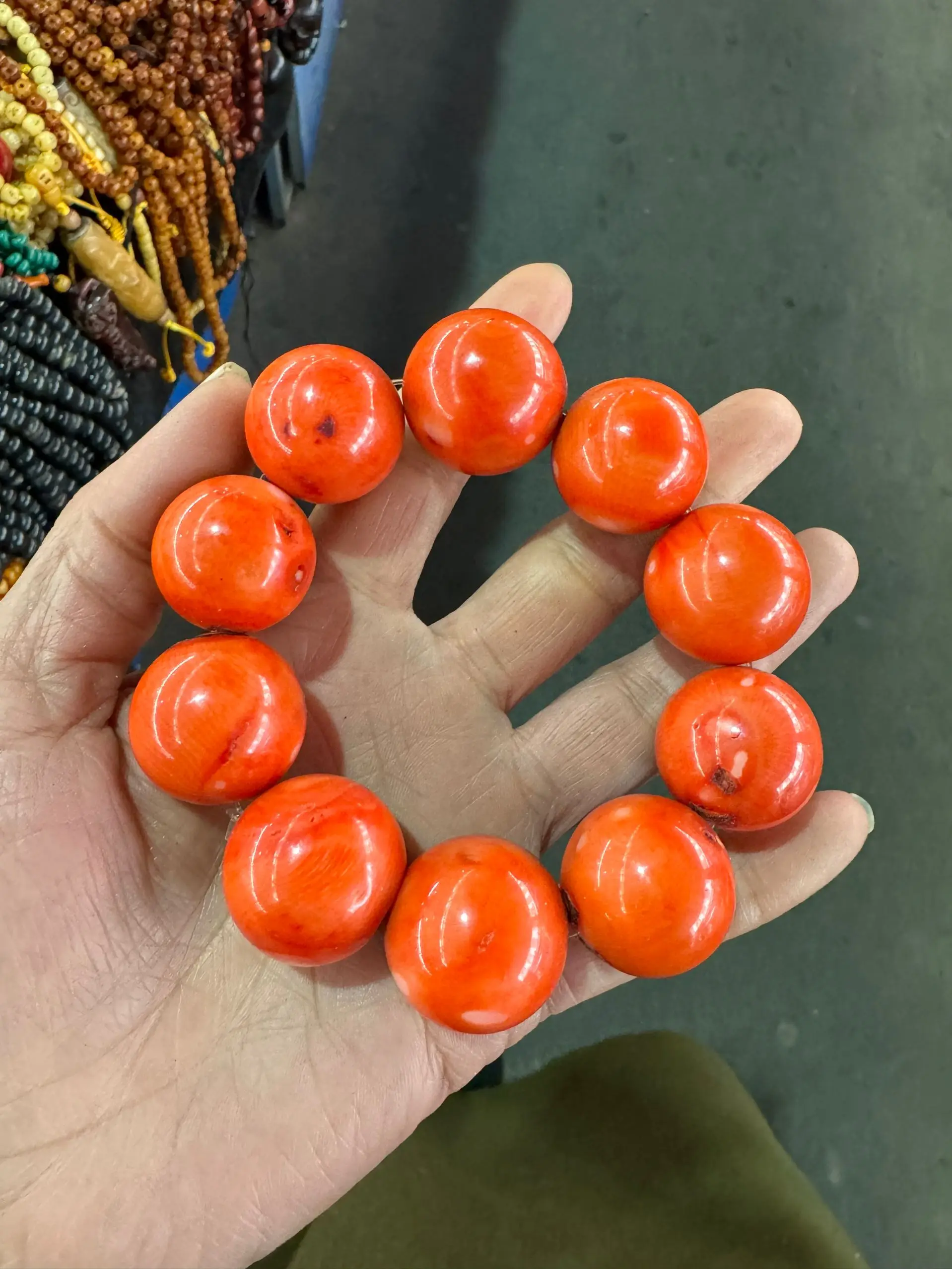 

Natural Old style bucket bead Tibetan retro ethnic style coral bracelet